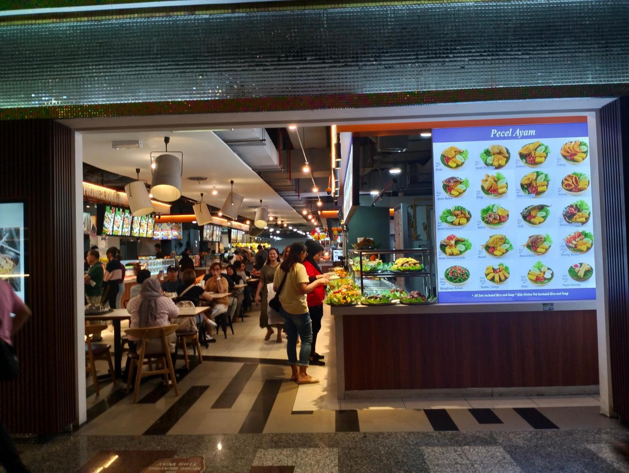 Berjaya Times Square Service Suite By Luna Kuala Lumpur Buitenkant foto