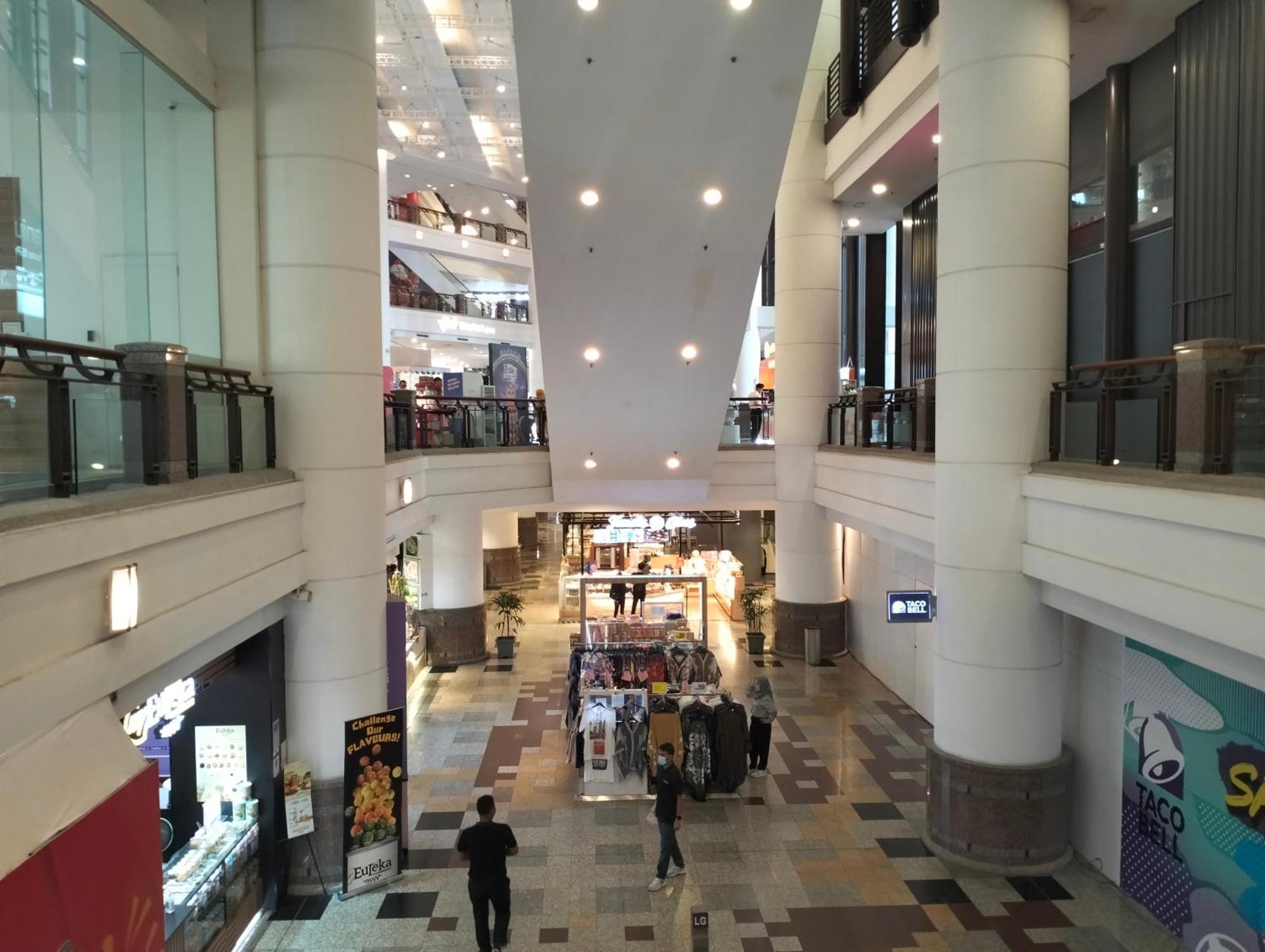 Berjaya Times Square Service Suite By Luna Kuala Lumpur Buitenkant foto