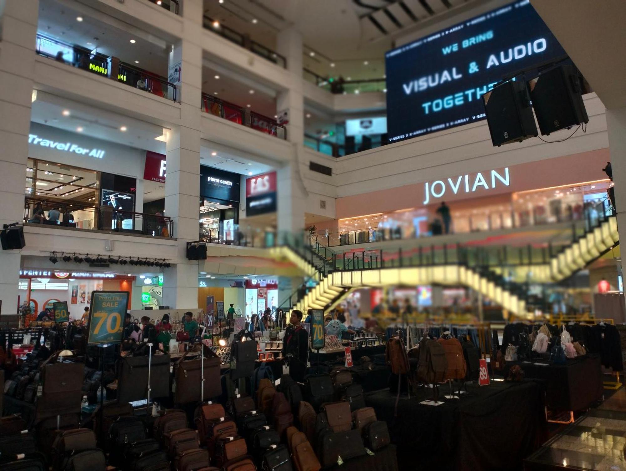 Berjaya Times Square Service Suite By Luna Kuala Lumpur Buitenkant foto